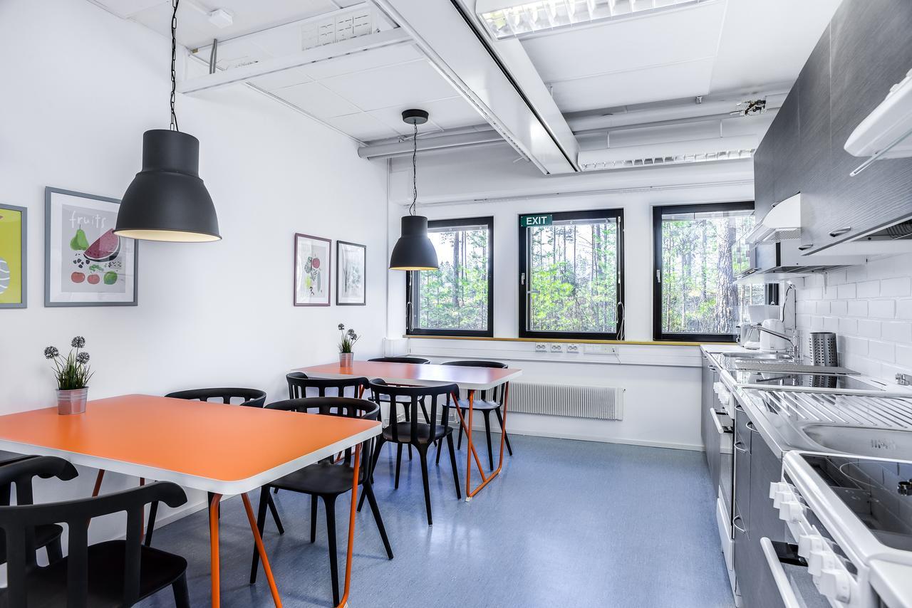 Forenom Hostel Vantaa Aviapolis Eksteriør billede