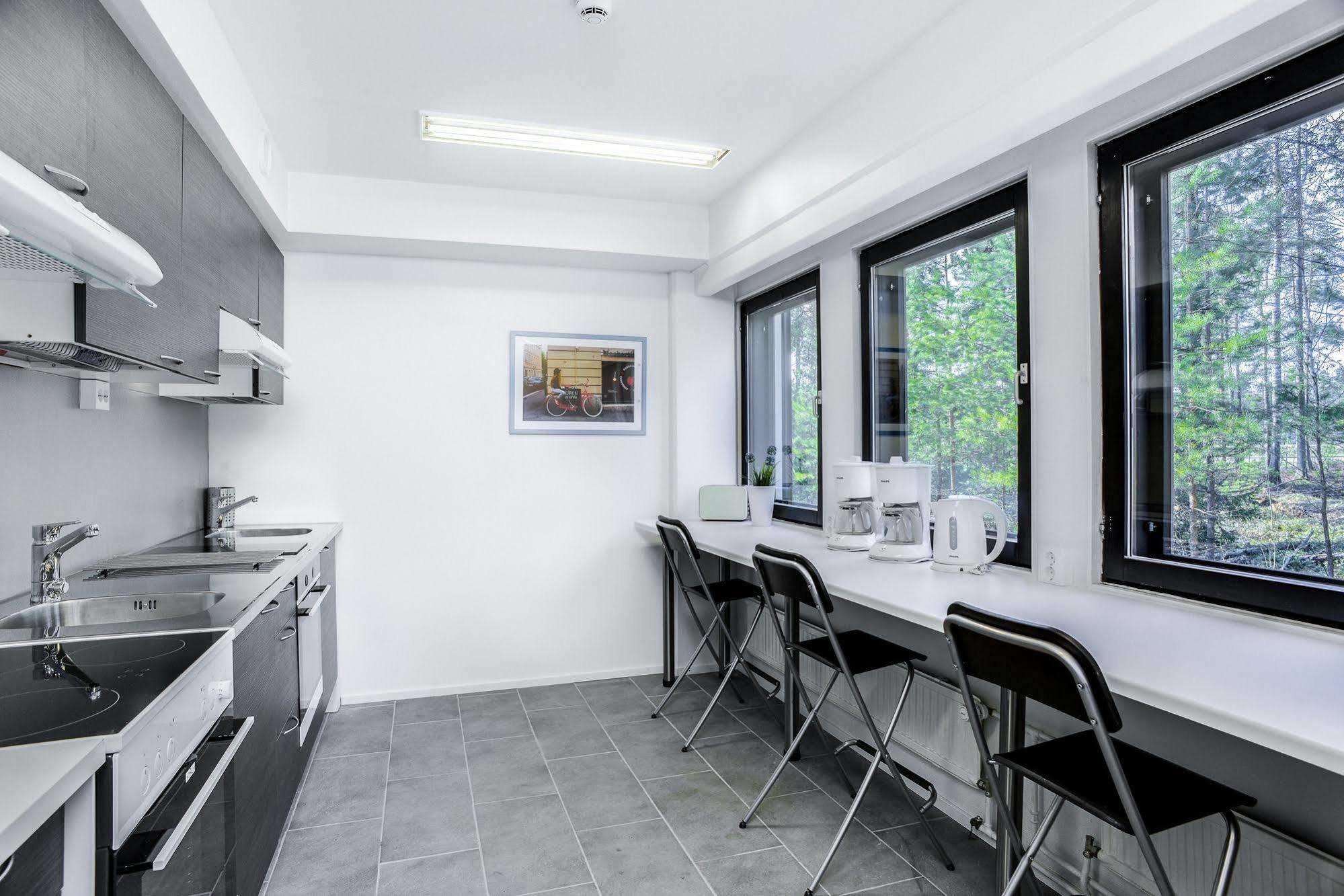 Forenom Hostel Vantaa Aviapolis Eksteriør billede